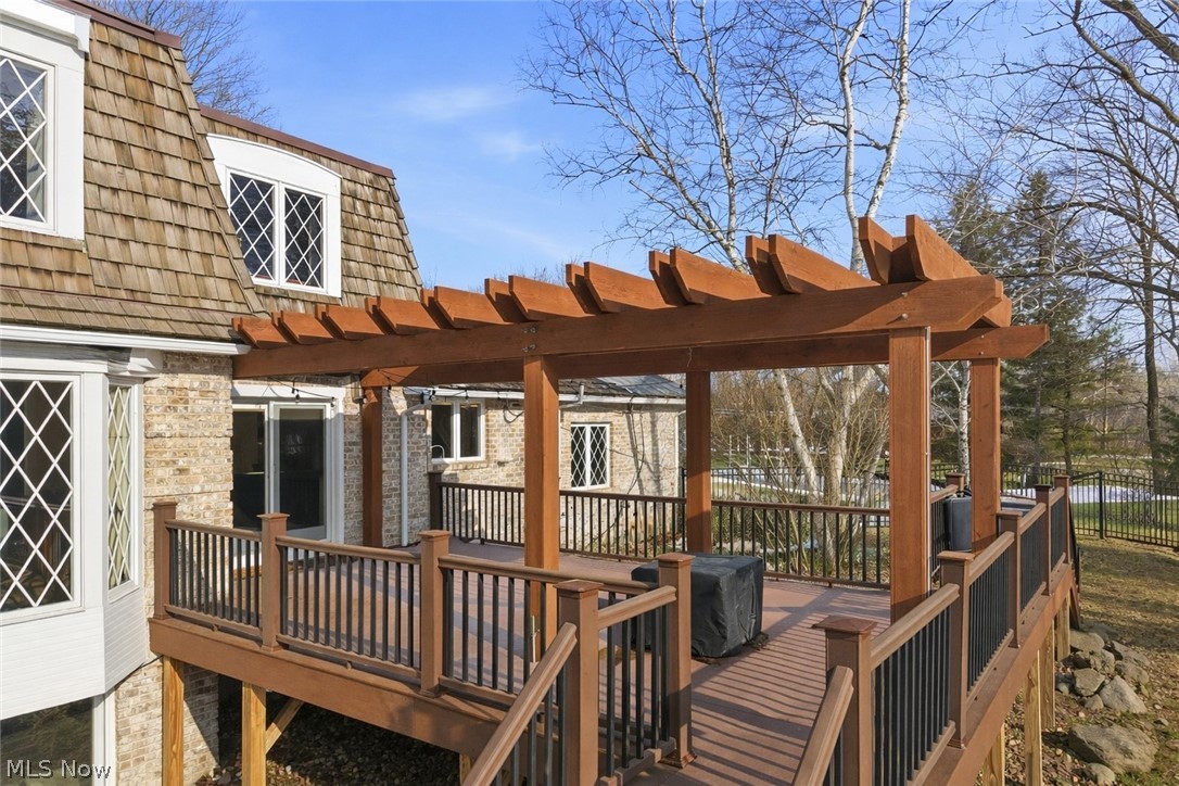 2731 Emerson Drive Pepper Pike OH 44124
