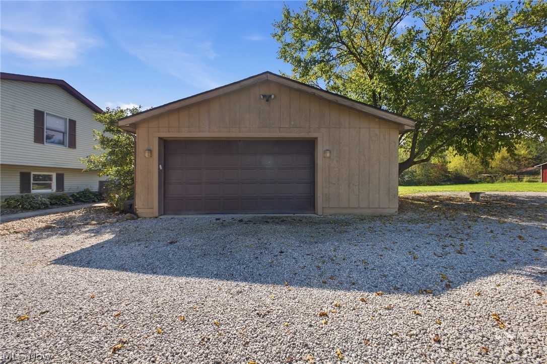 2235 Mcclintocksburg Road Deerfield OH 44411