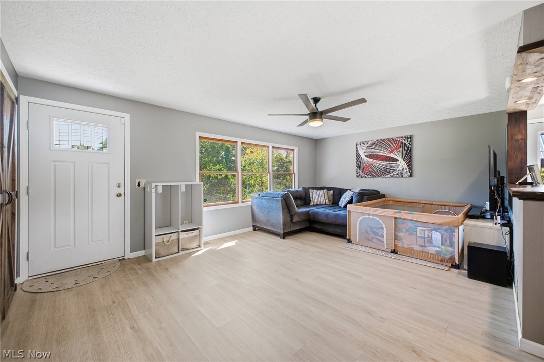 2235 Mcclintocksburg Road Deerfield OH 44411