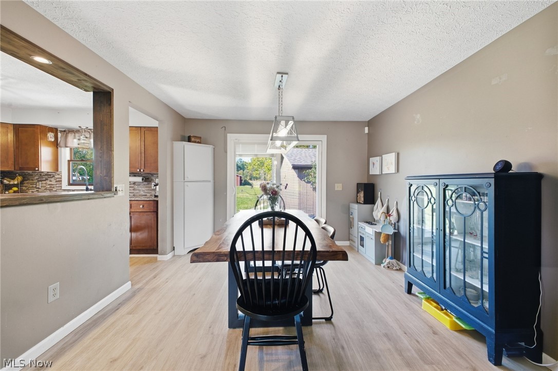 2235 Mcclintocksburg Road Deerfield OH 44411