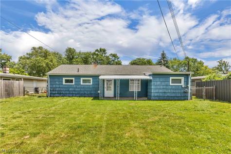 6674 Newbury Lane Cleveland OH 44130