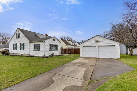 2249 Coleman Drive Youngstown OH 44511