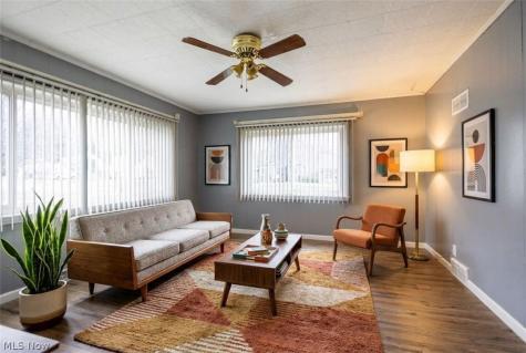2249 Coleman Drive Youngstown OH 44511