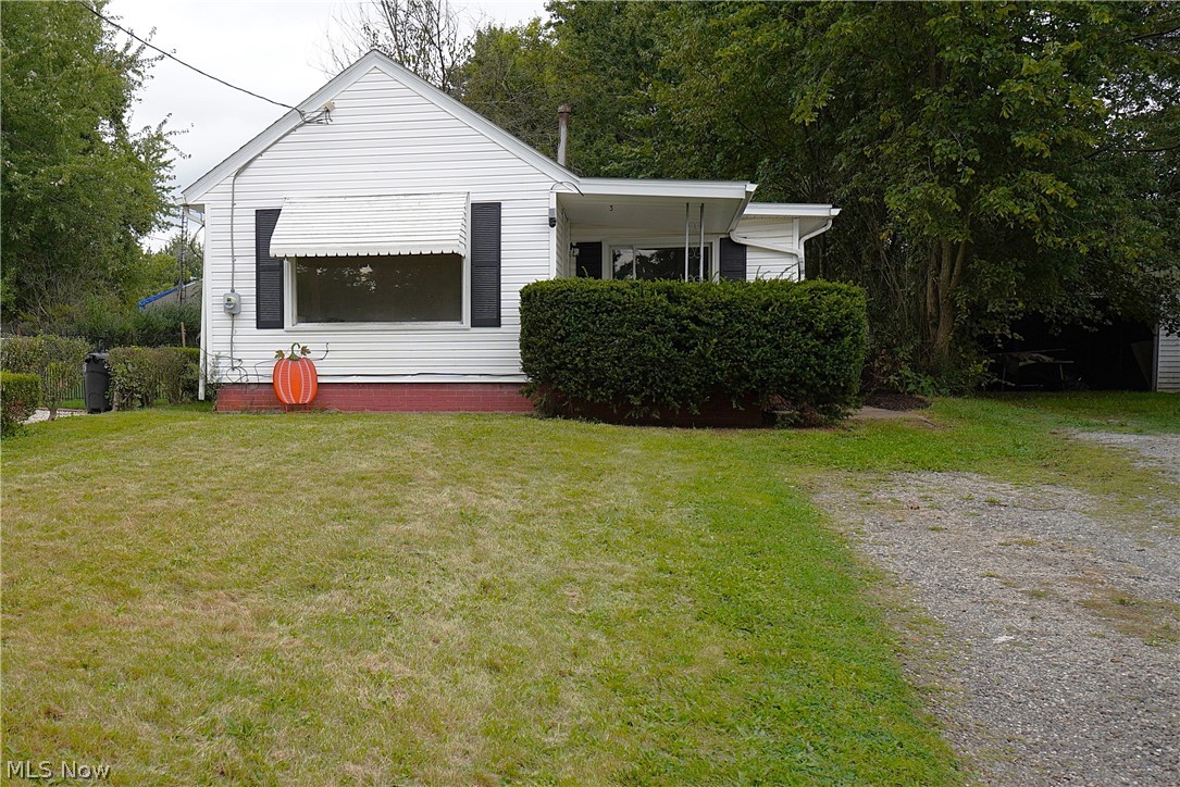 1613 24th Street NE Canton OH 44714