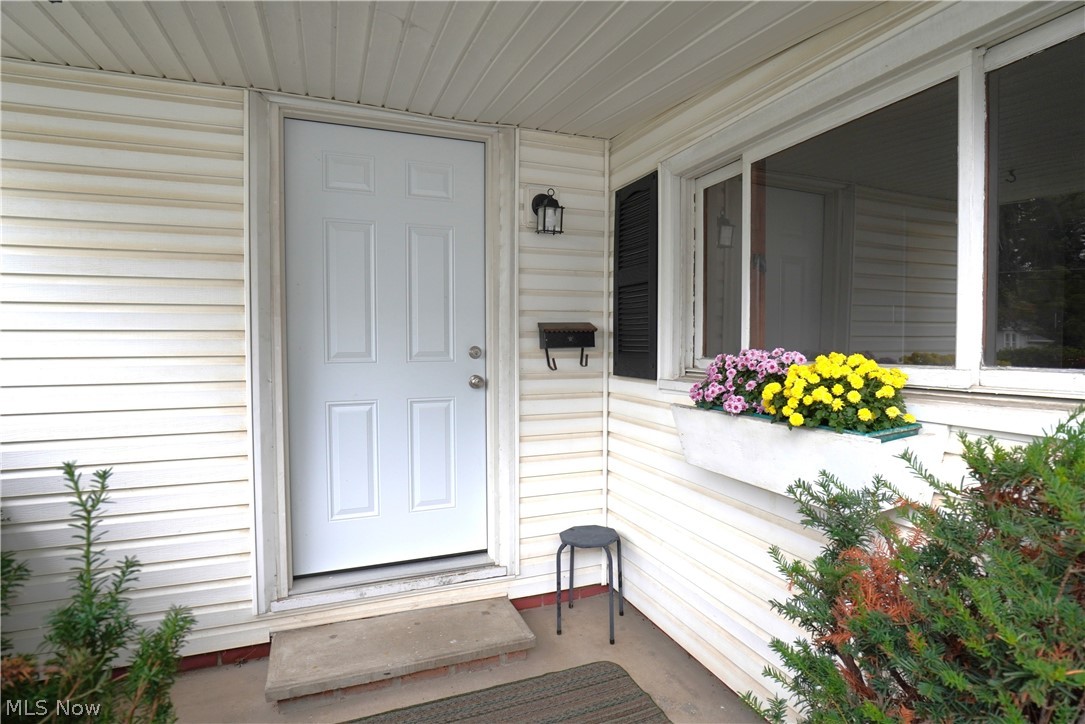 1613 24th Street NE Canton OH 44714