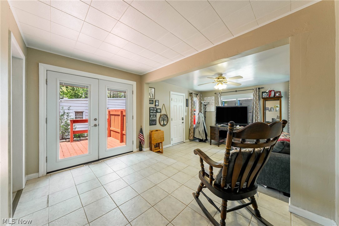 380 Broadway Street Amherst OH 44001