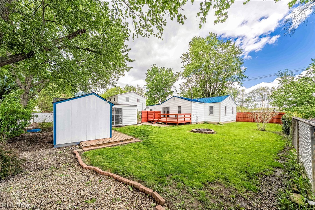 380 Broadway Street Amherst OH 44001
