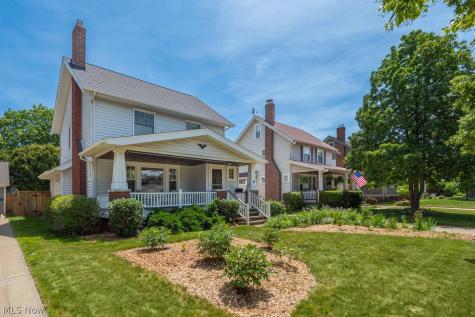2167 Niagara Drive Lakewood OH 44107