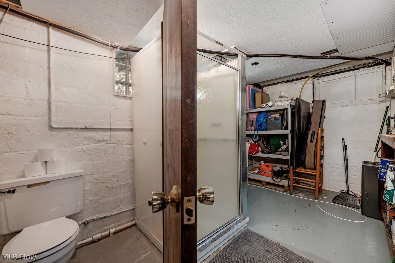 2167 Niagara Drive Lakewood OH 44107
