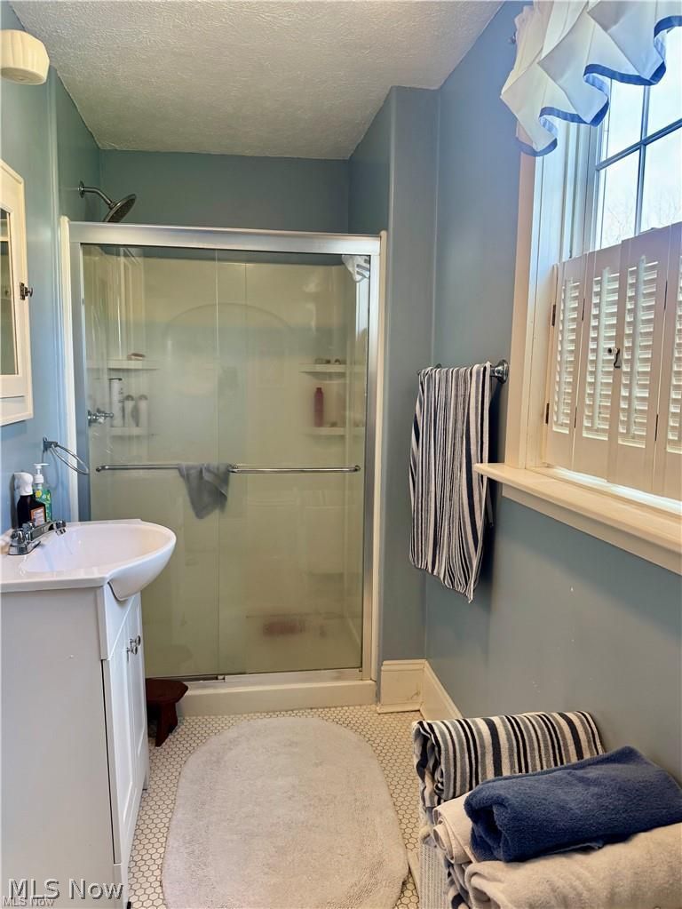 107 Leonard Street South Amherst OH 44001