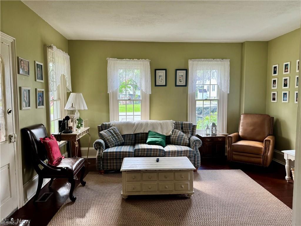 107 Leonard Street South Amherst OH 44001