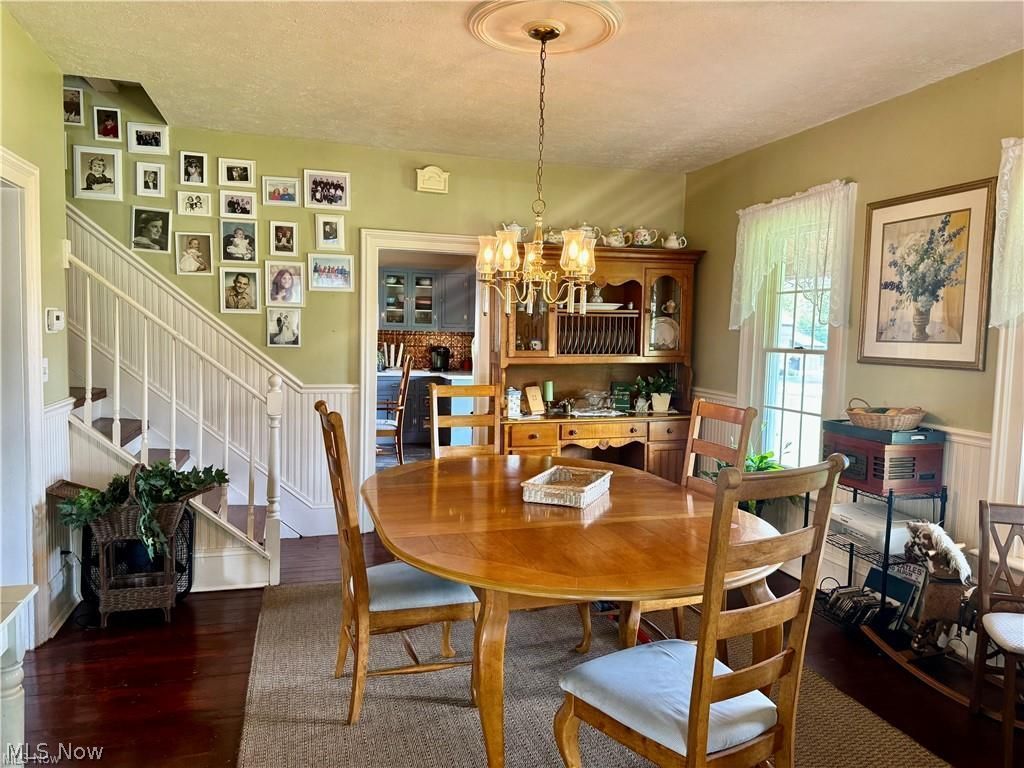 107 Leonard Street South Amherst OH 44001
