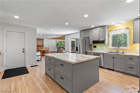 2206 Granger Road Medina OH 44256