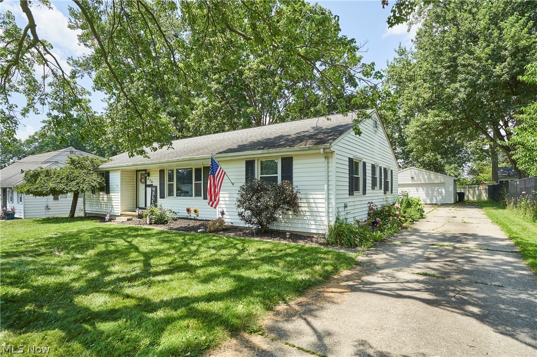 230 Valley View Drive Wadsworth OH 44281