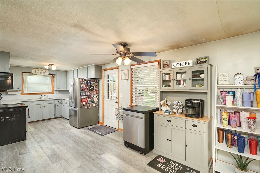 230 Valley View Drive Wadsworth OH 44281