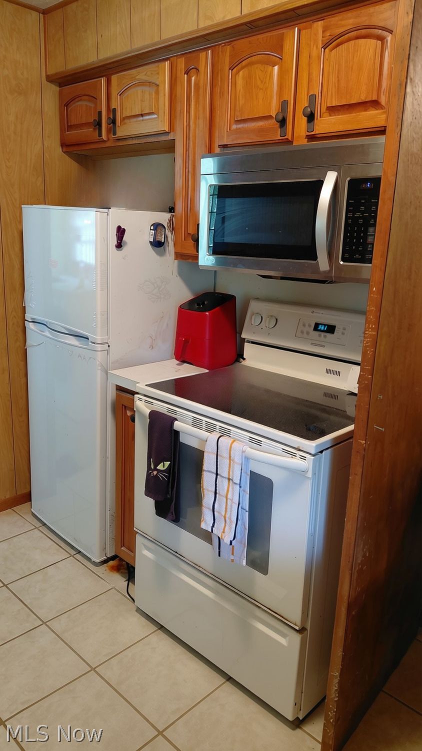 3900 E Wallings Road Broadview Heights OH 44147