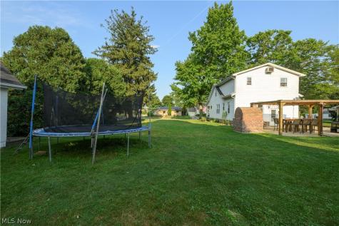 1283 Lipton Avenue SW North Canton OH 44720