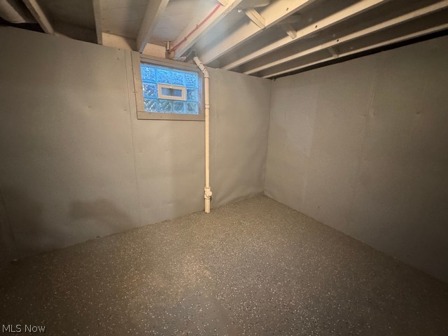 601 5th Street Struthers OH 44471