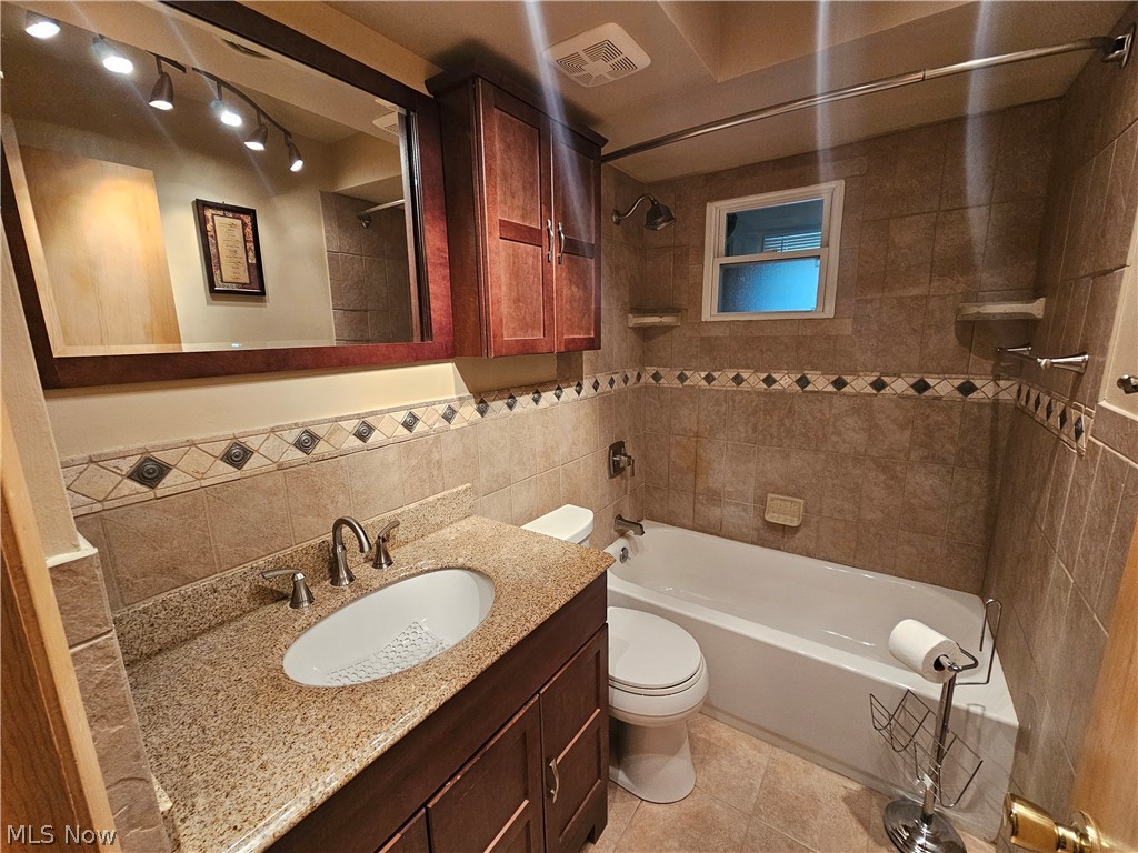 15413 Shirley Avenue Maple Heights OH 44137