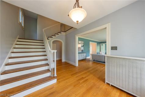 2637 Wellington Road Cleveland Heights OH 44118