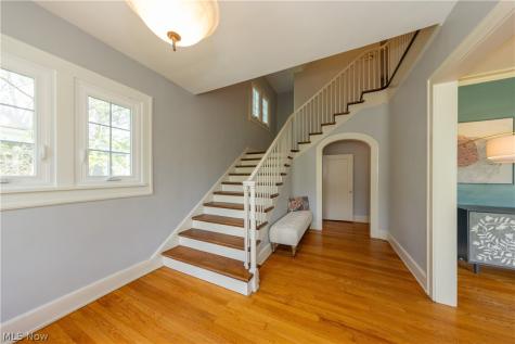 2637 Wellington Road Cleveland Heights OH 44118
