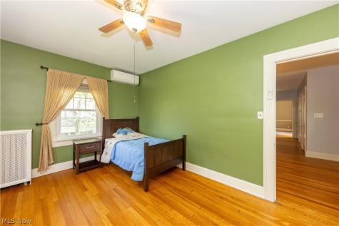 2637 Wellington Road Cleveland Heights OH 44118