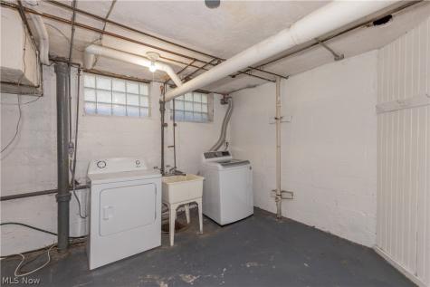 2637 Wellington Road Cleveland Heights OH 44118