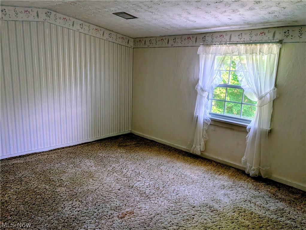 450 9th Avenue East Liverpool OH 43920