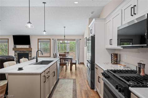 850 Eggleston Aurora OH 44202