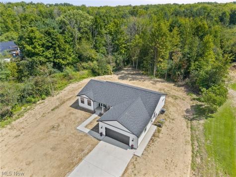 850 Eggleston Aurora OH 44202