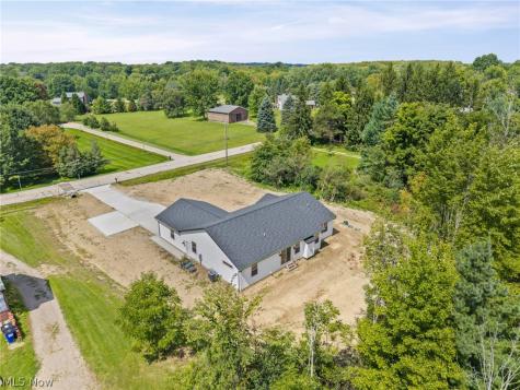 850 Eggleston Aurora OH 44202