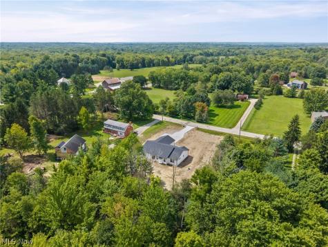 850 Eggleston Aurora OH 44202