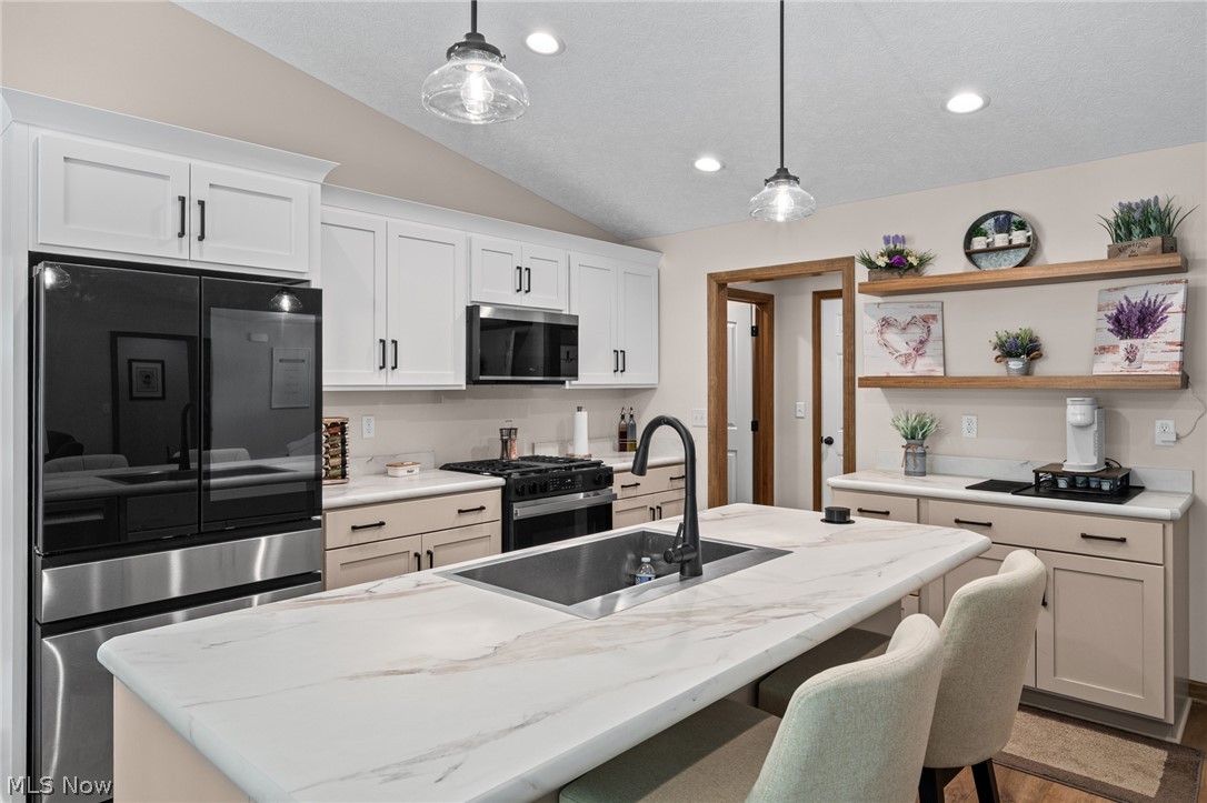 850 Eggleston Aurora OH 44202