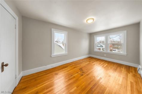 4410 Ardmore Road South Euclid OH 44121