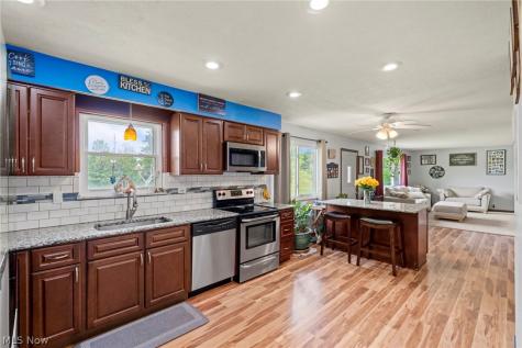 19740 Benbow Road Strongsville OH 44136