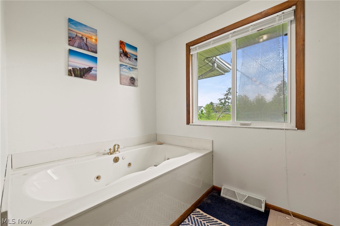 19740 Benbow Road Strongsville OH 44136