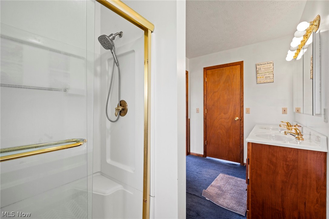 19740 Benbow Road Strongsville OH 44136
