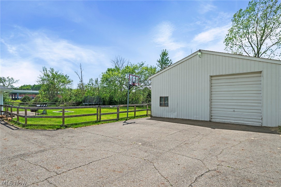 19740 Benbow Road Strongsville OH 44136