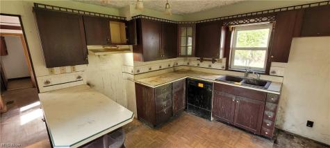1240 Maple Avenue Atwater OH 44201