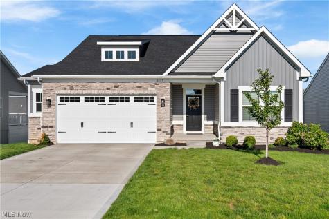 6877 Harrington Court Canton OH 44721