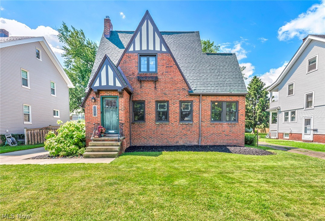 19347 Dorothy Avenue Rocky River OH 44116