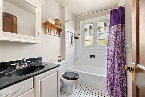 19347 Dorothy Avenue Rocky River OH 44116