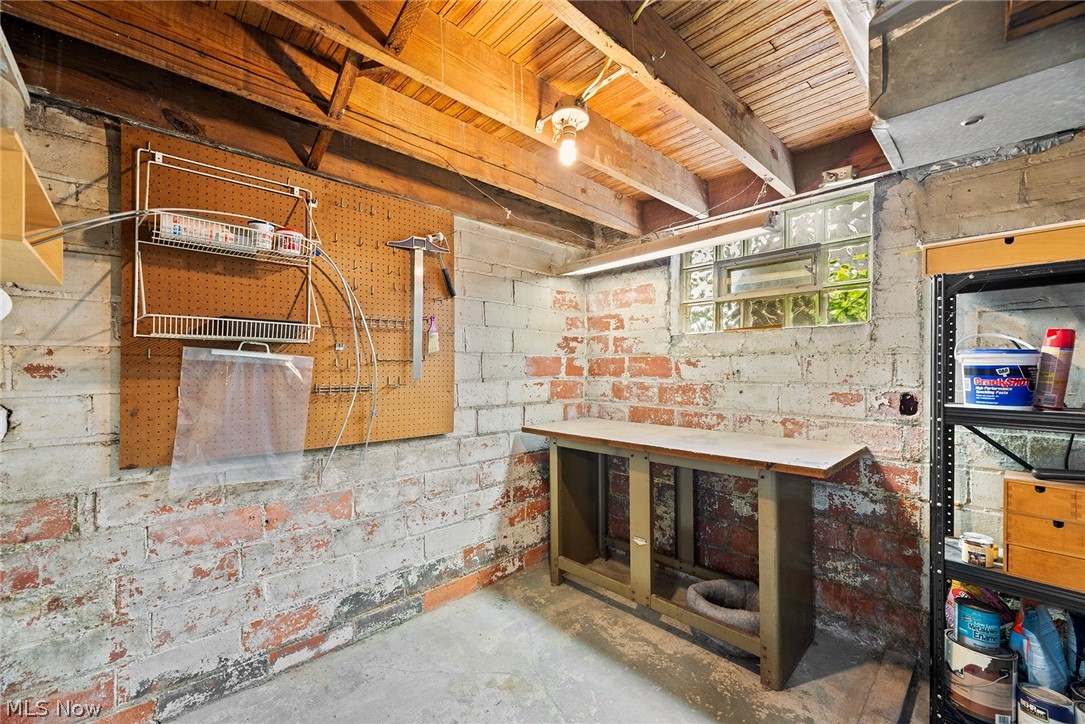 19347 Dorothy Avenue Rocky River OH 44116