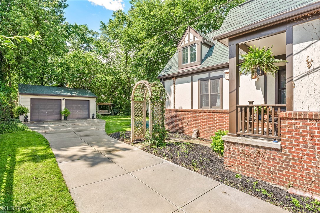 19347 Dorothy Avenue Rocky River OH 44116