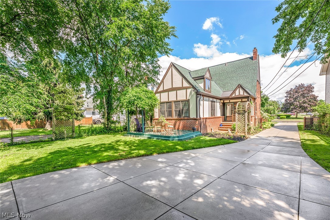 19347 Dorothy Avenue Rocky River OH 44116