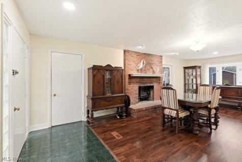491 Tally Ho Lane Richmond Heights OH 44143