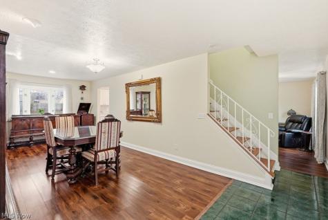 491 Tally Ho Lane Richmond Heights OH 44143