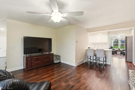 491 Tally Ho Lane Richmond Heights OH 44143