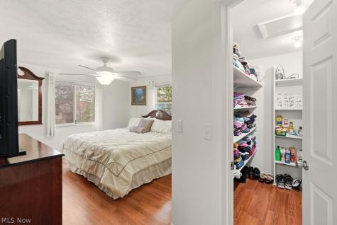 491 Tally Ho Lane Richmond Heights OH 44143