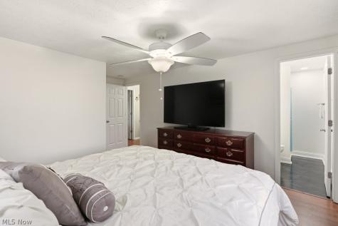 491 Tally Ho Lane Richmond Heights OH 44143